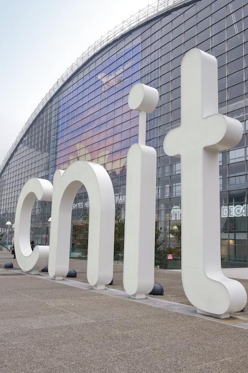 Aparthotel Adagio Access La Defense - Leonard De Vinci Курбевуа Экстерьер фото