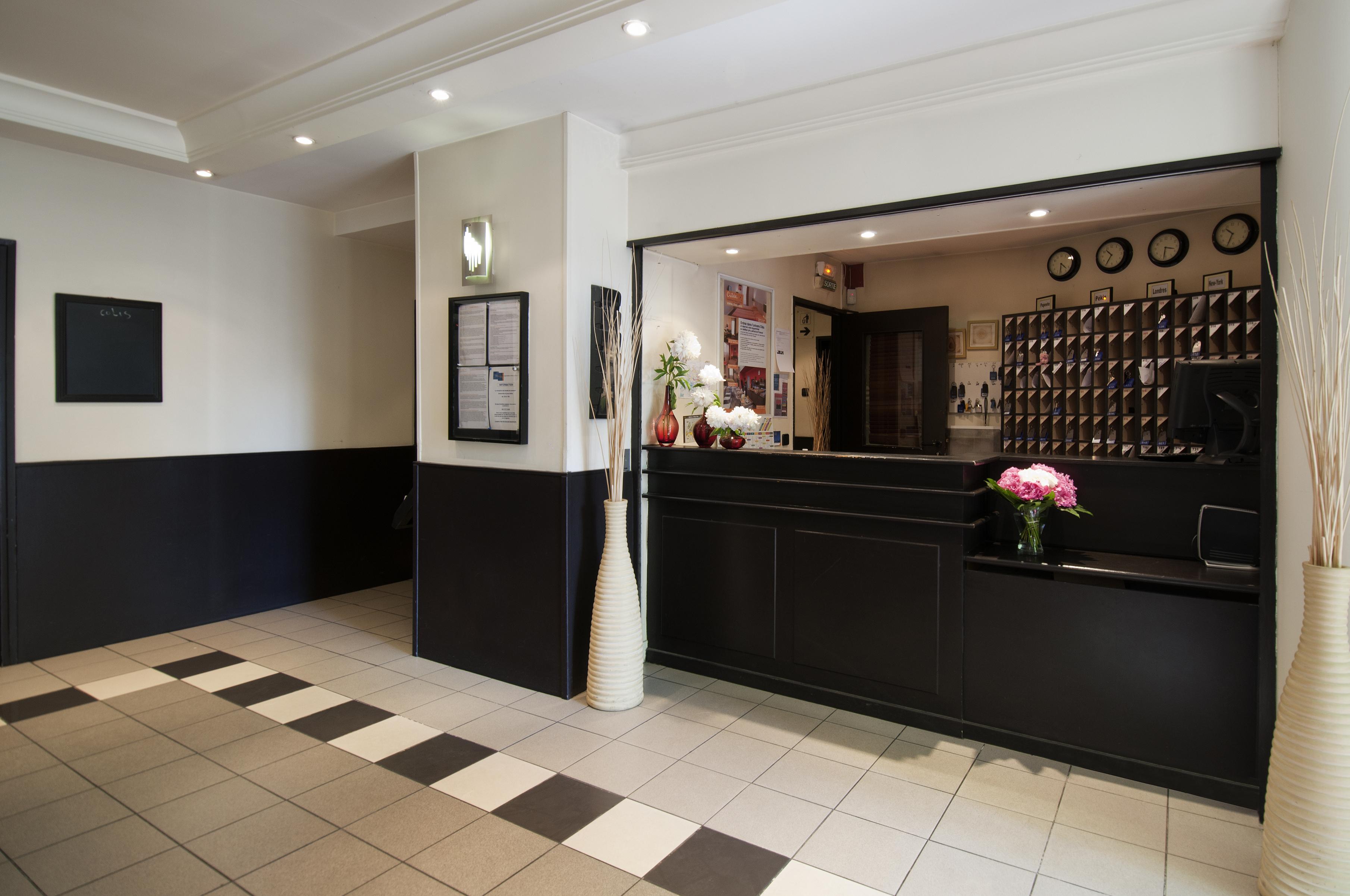 Aparthotel Adagio Access La Defense - Leonard De Vinci Курбевуа Экстерьер фото
