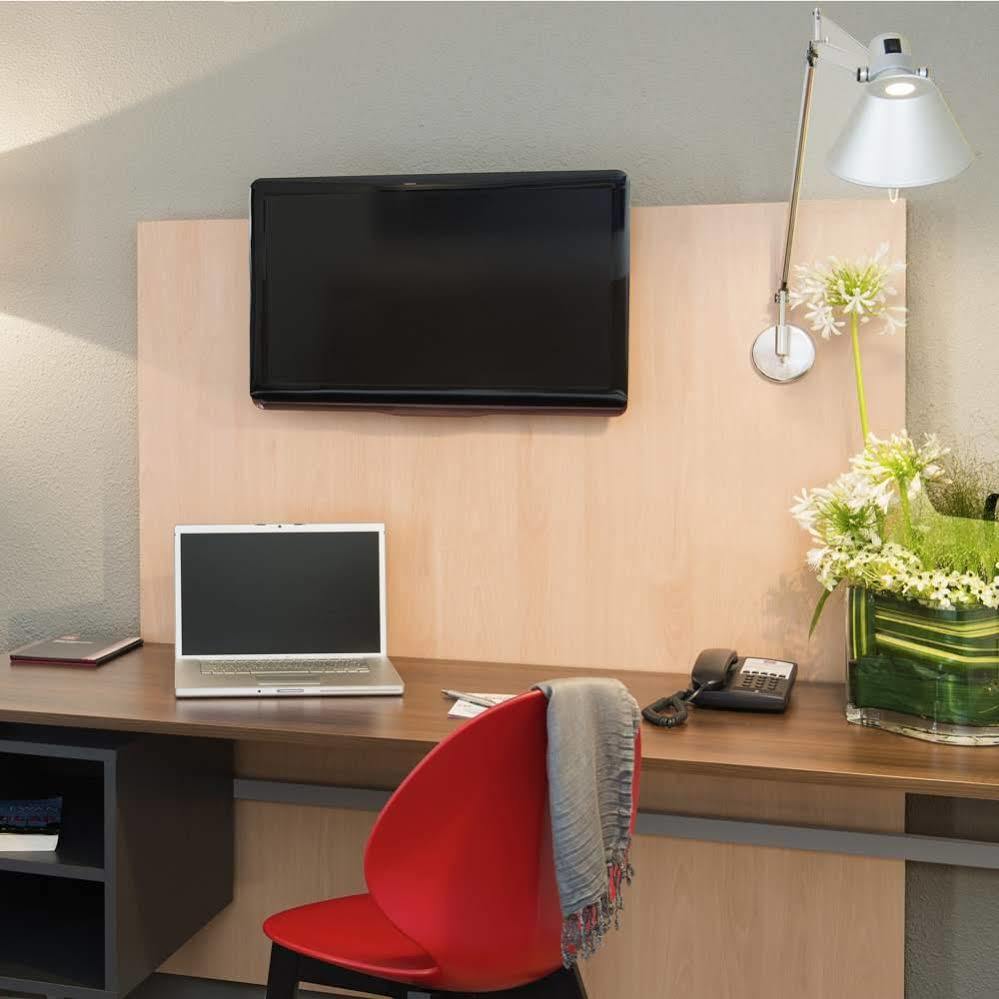 Aparthotel Adagio Access La Defense - Leonard De Vinci Курбевуа Экстерьер фото